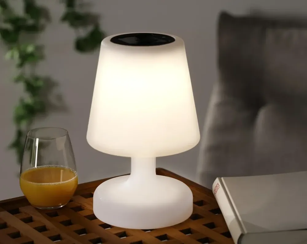 Gratis Versand LED-Solarlampe mit 2 Helligkeitsstufen